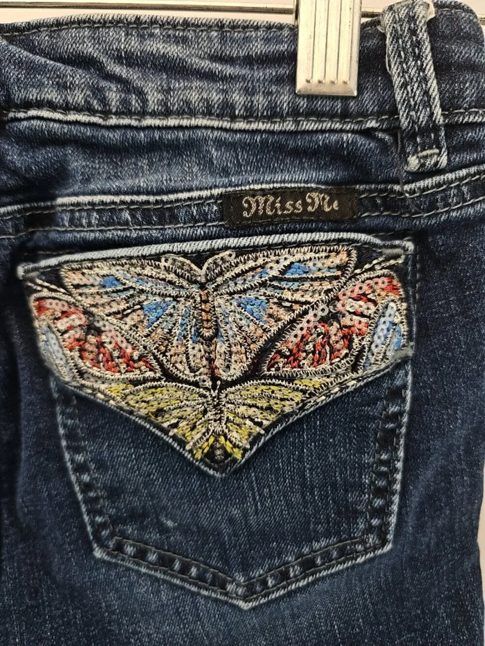 Miss Me Girls' Embroidered Jeans